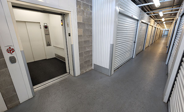 Hillsboro-west-secure-storage-units-elevator